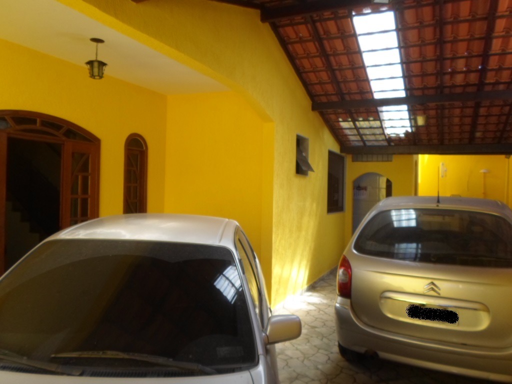Financia !!! casa colonial extremamente perto do west shopping, comércio e condução fartos (3 quartos, 2 suítes , 2 vagas, terraço colonial) !!!