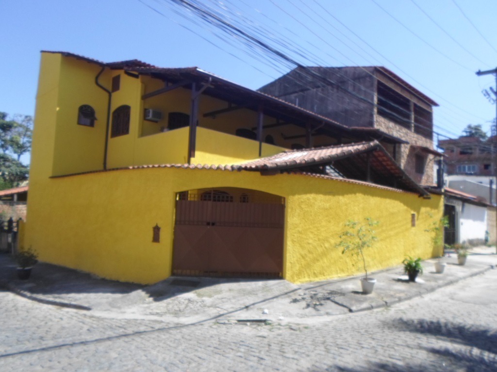 Financia !!! casa colonial extremamente perto do west shopping, comércio e condução fartos (3 quartos, 2 suítes , 2 vagas, terraço colonial) !!!