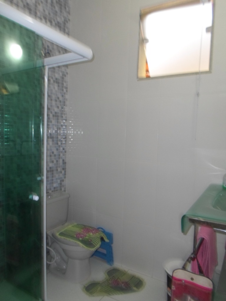 Financia !!! casa colonial extremamente perto do west shopping, comércio e condução fartos (3 quartos, 2 suítes , 2 vagas, terraço colonial) !!!