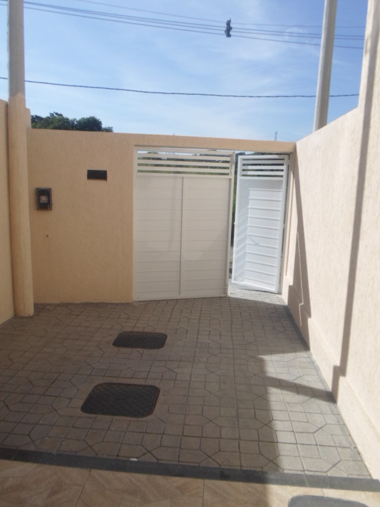 [ac. Financiamento] casa de fino acabamento e 1º locação em 