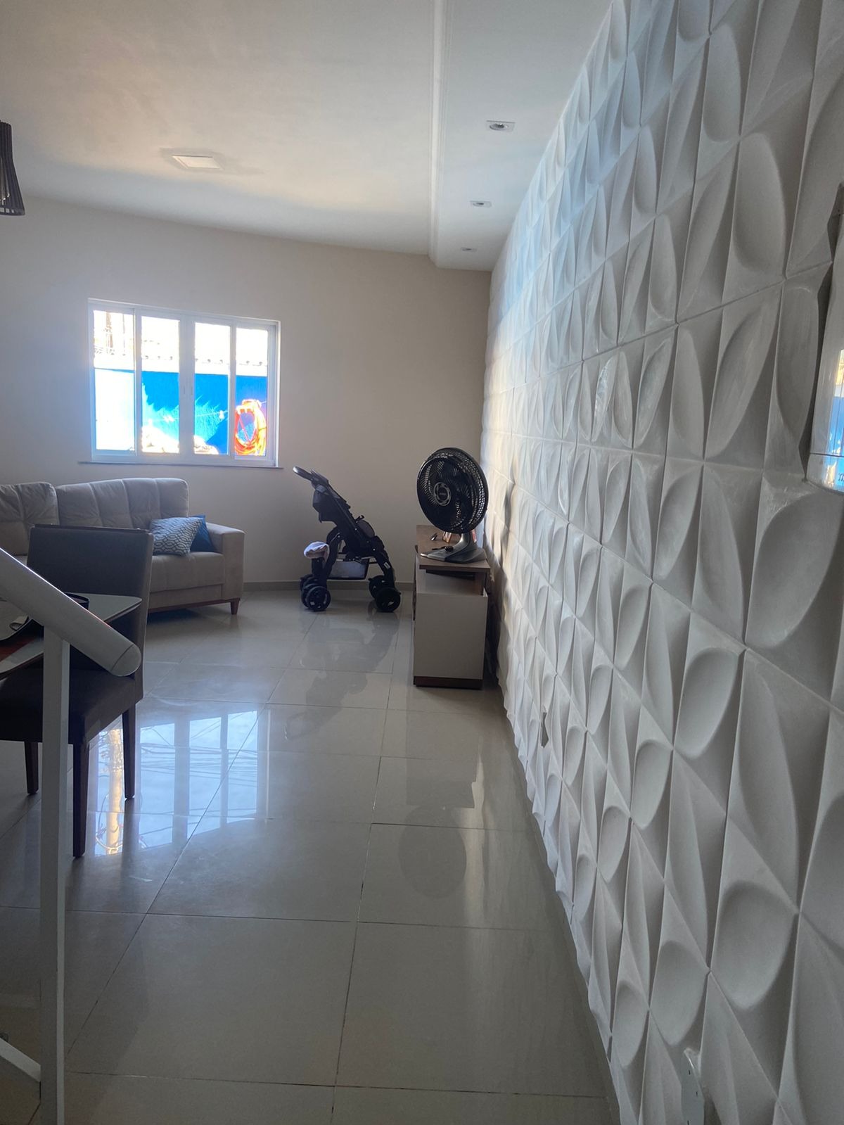 Super casa com 2 suítes a pé do west shopping - terrenão - aceita financiamento bancário - ideal para fins residenciais ou comerciais !!!