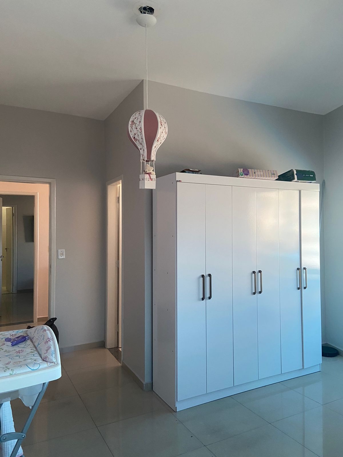 Super casa com 2 suítes a pé do west shopping - terrenão - aceita financiamento bancário - ideal para fins residenciais ou comerciais !!!
