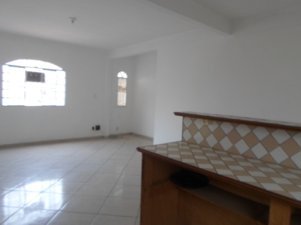 Casarão com 5 quartos (!!!) e mega-terreno de esquina, com garagem, super quintal e magnífico terraço gourmet (o-por-tu-ni-da-de) !!!