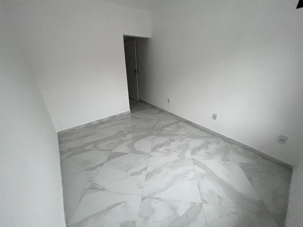 Casa com 2 (duas) suítes em condomínio fechado ao lado do centro de campo grande !!! 1º locação !!! utilize seu fgts !!!