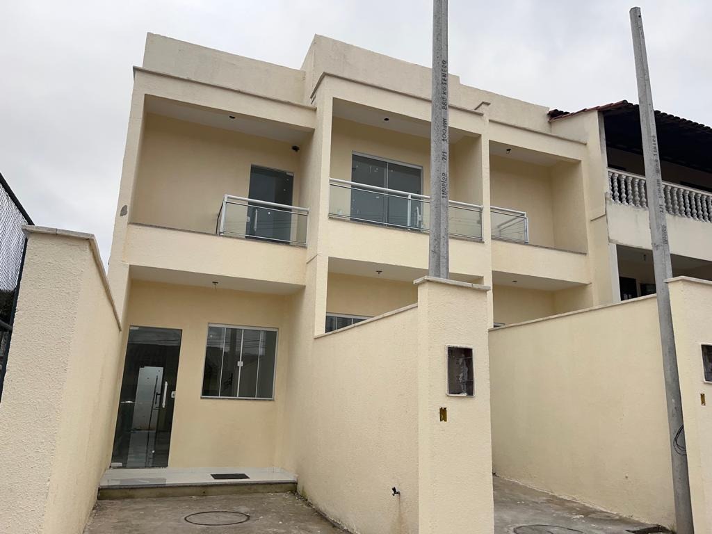 Casa com 2 (duas) suítes em condomínio fechado ao lado do centro de campo grande !!! 1º locação !!! utilize seu fgts !!!