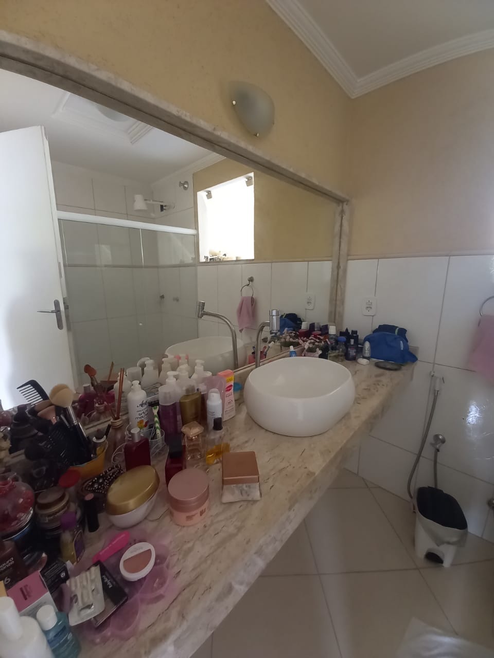Casarão próximo ao park shopping (bairro brito ii) com 3 quartos + suíte !!!