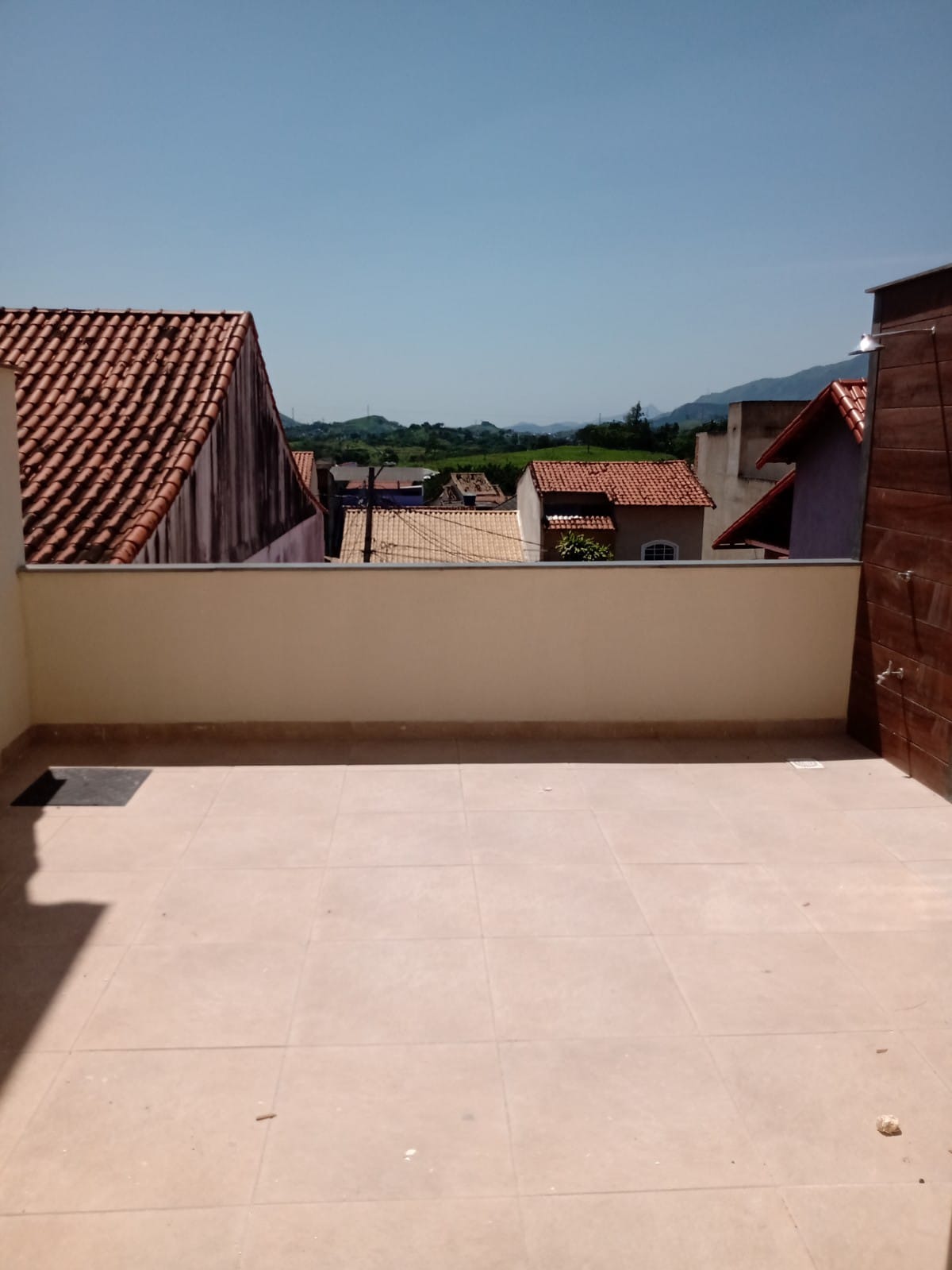Casa moderna de 1º locação com 2 suítes próx ao west shopping!! ac financiamento bancário!! aprovação gratúita na caixa, bradesco, itaú e santander!!!