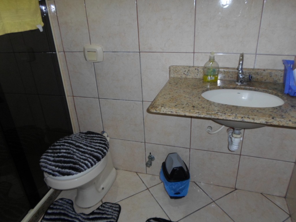 2 casas a poucos minutos do west shopping !!! ideal para fin