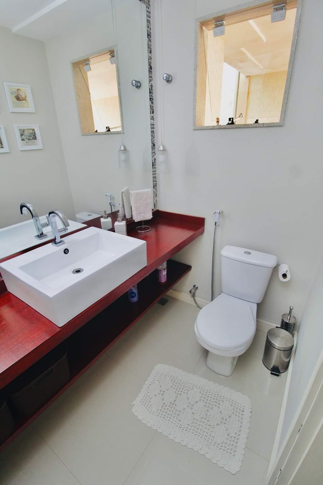Maravilhosa casa com 3 quartos + 2 suítes em localização privilegiada !!!! alto padrão !!!! aceita financiamento bancário !!!!