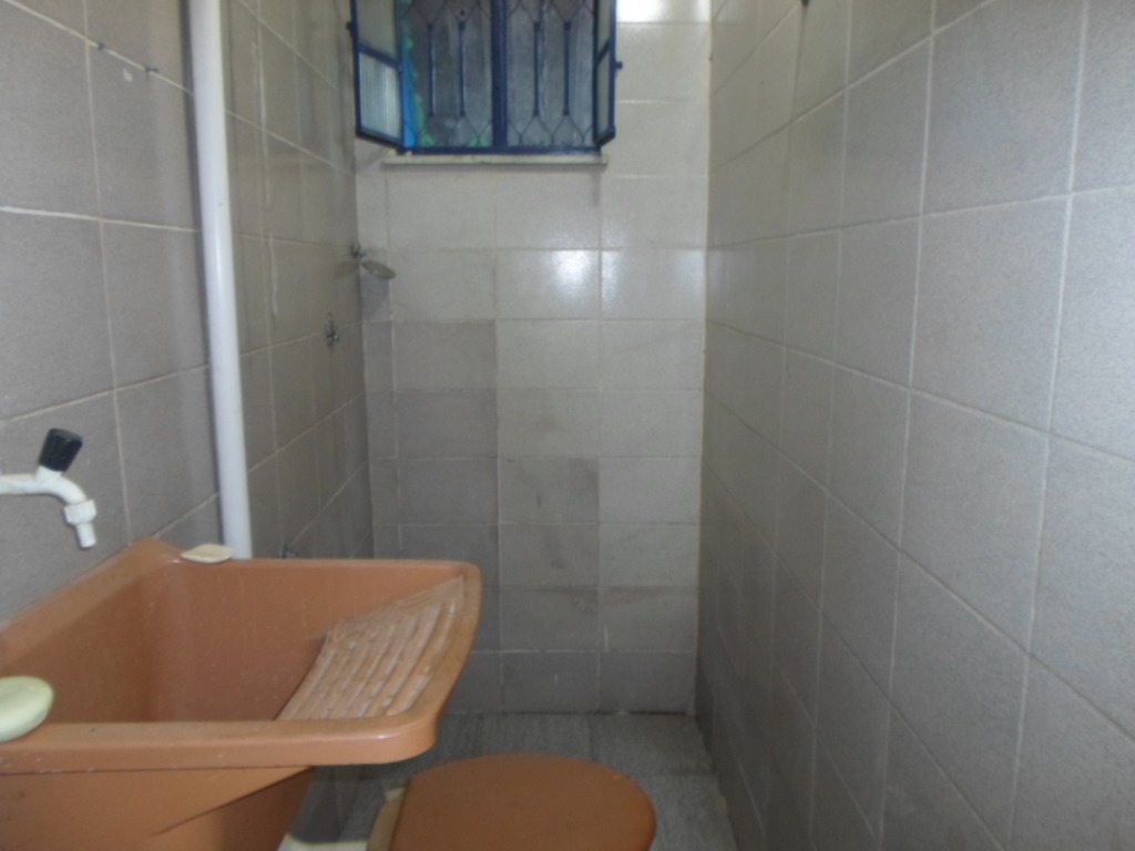 3 casas pelo preço de uma !!!! oportunidade perfeita na regi