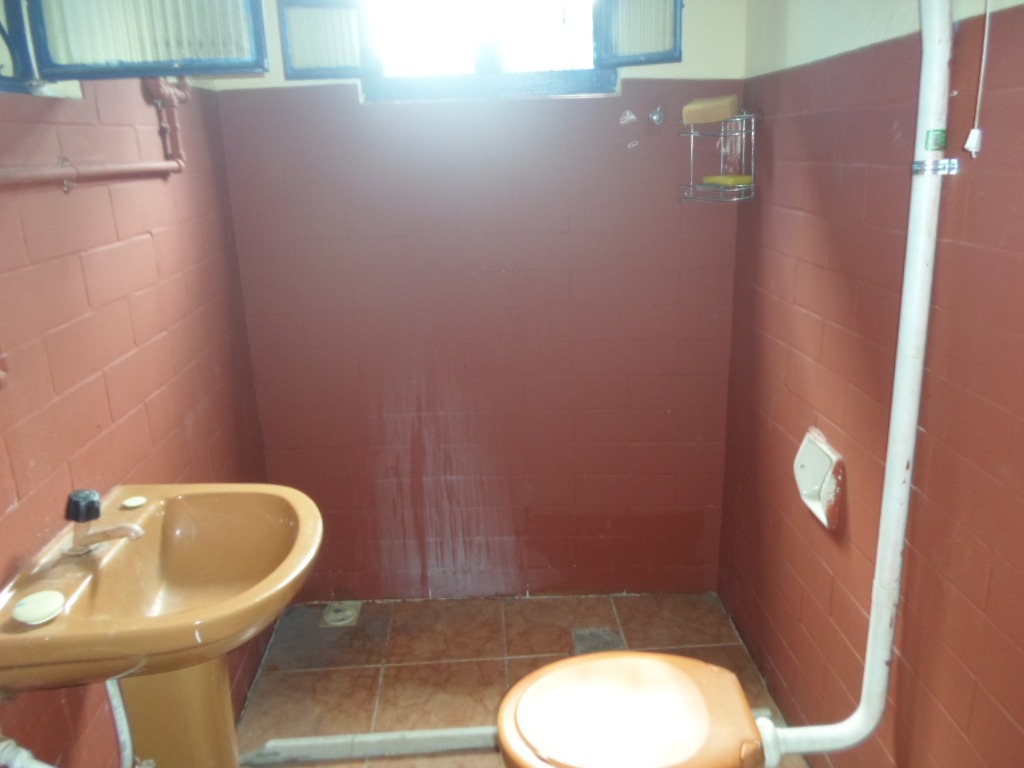 3 casas pelo preço de uma !!!! oportunidade perfeita na região !!!