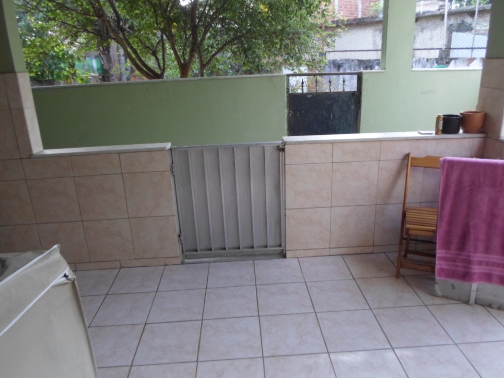 Casa linear com suíte master (hidromassagem) a poucos minutos do centro de campo grande !!!