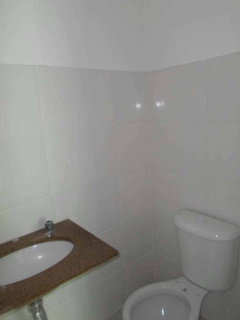 [ac. Financiamento] casa de 1º locação com cômodos amplos na estrada da posse a poucos minutos do west shopping em excelente bairro residencial !!!
