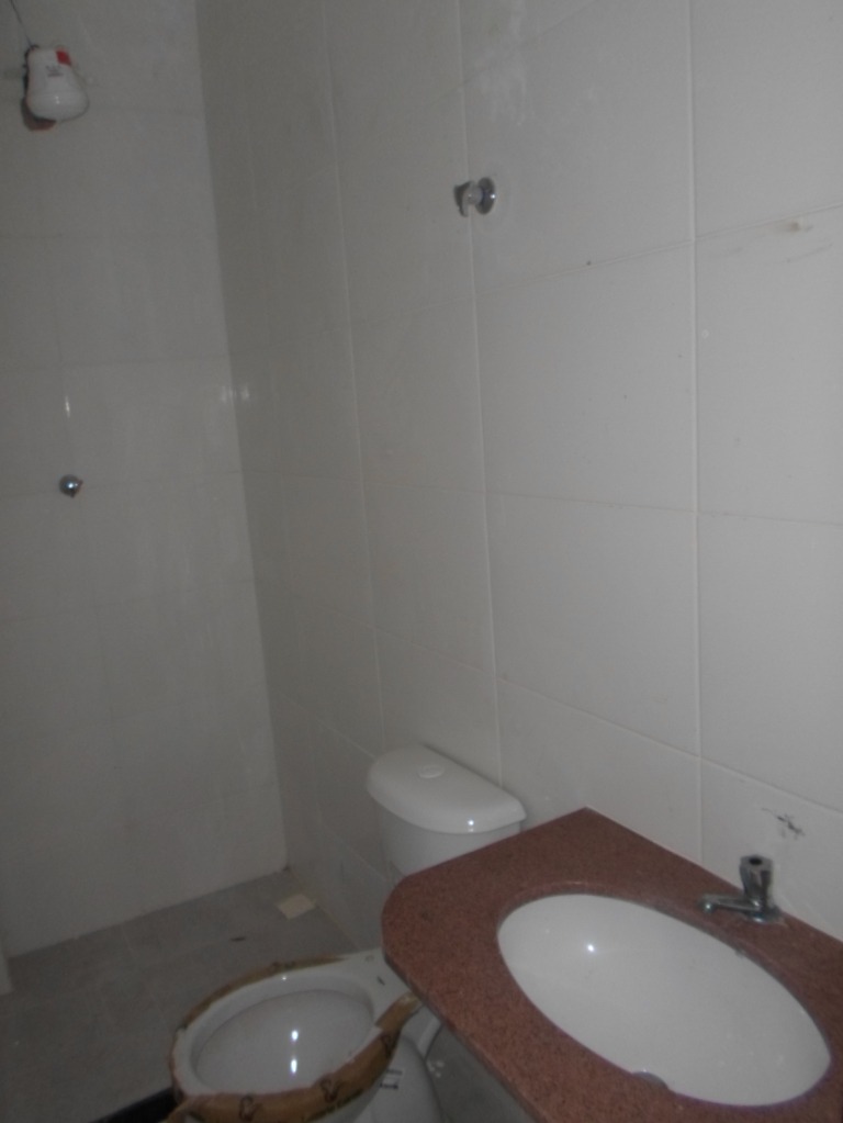 [ac. Financiamento] casa de 1º locação com cômodos amplos na estrada da posse a poucos minutos do west shopping em excelente bairro residencial !!!
