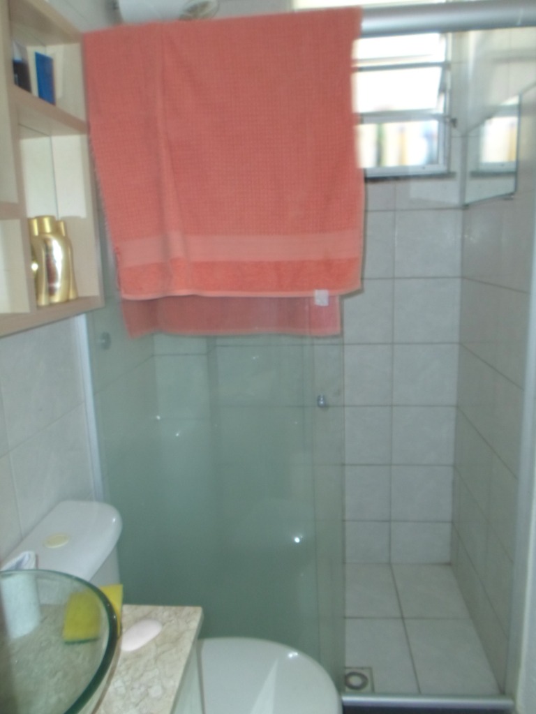 Apartamento 2 quartos com fácil acesso pra av. Brasil aceita
