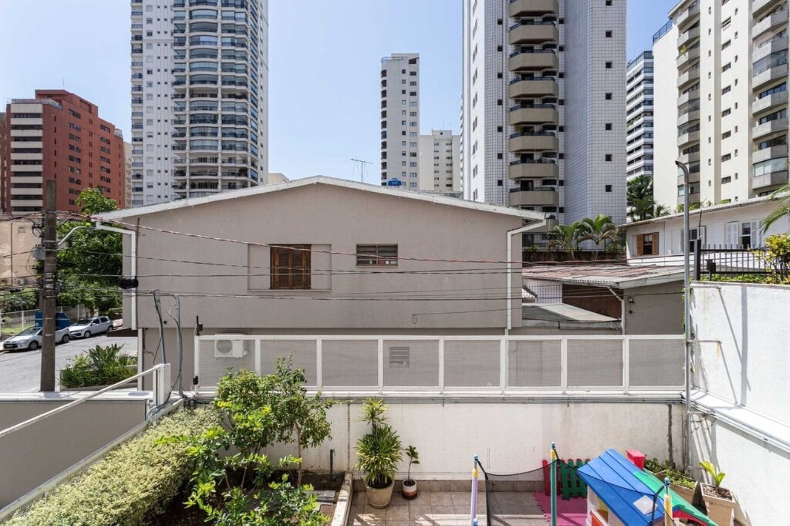 APARTAMENTO RESIDENCIAL em São Paulo - SP, Indianópolis
