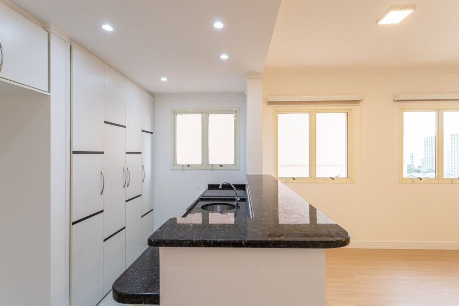 APARTAMENTO RESIDENCIAL em São Paulo - SP, Sumaré