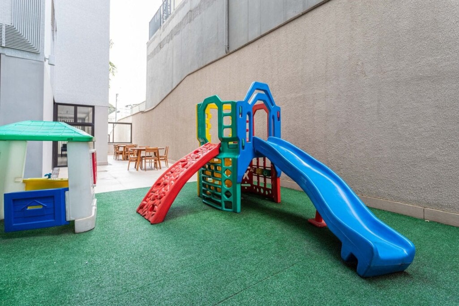 APARTAMENTO RESIDENCIAL em São Paulo - SP, Indianópolis