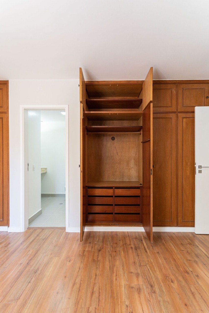 APARTAMENTO RESIDENCIAL em São Paulo - SP, Indianópolis