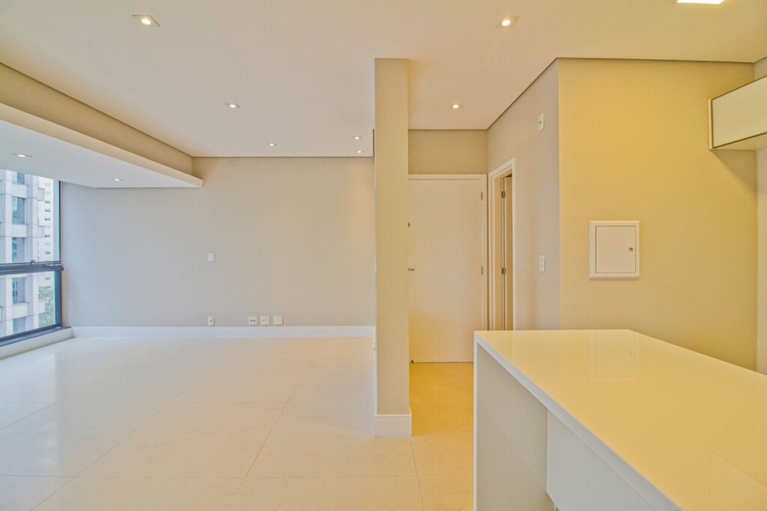 APARTAMENTO RESIDENCIAL em São Paulo - SP, Vila Olímpia