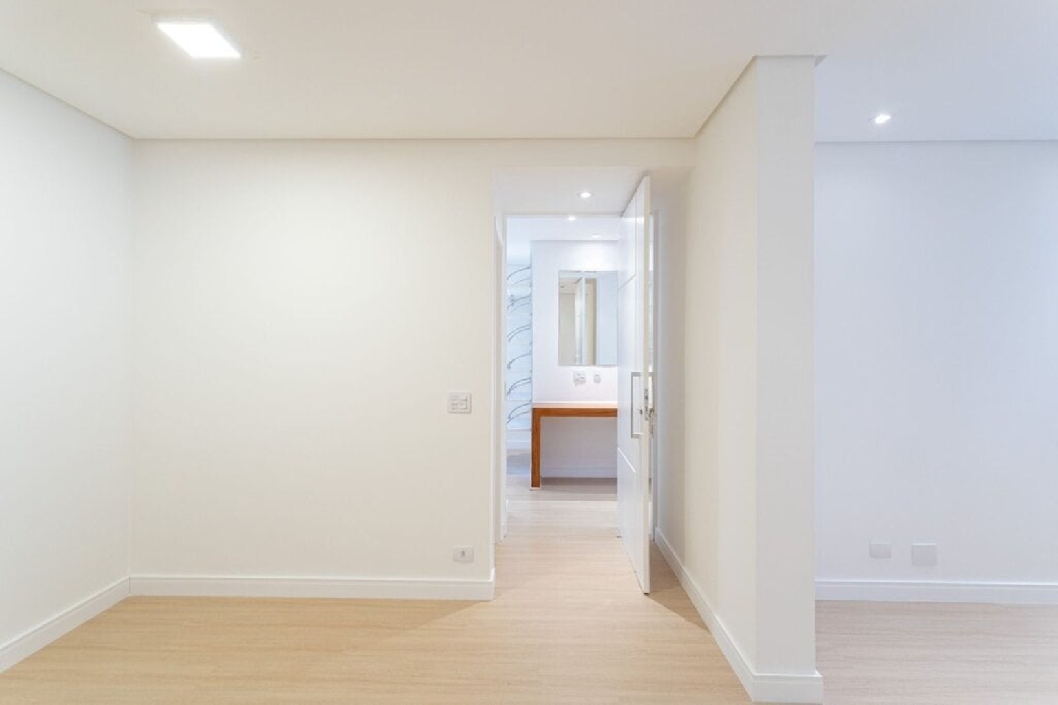 APARTAMENTO RESIDENCIAL em São Paulo - SP, Brooklin Paulista