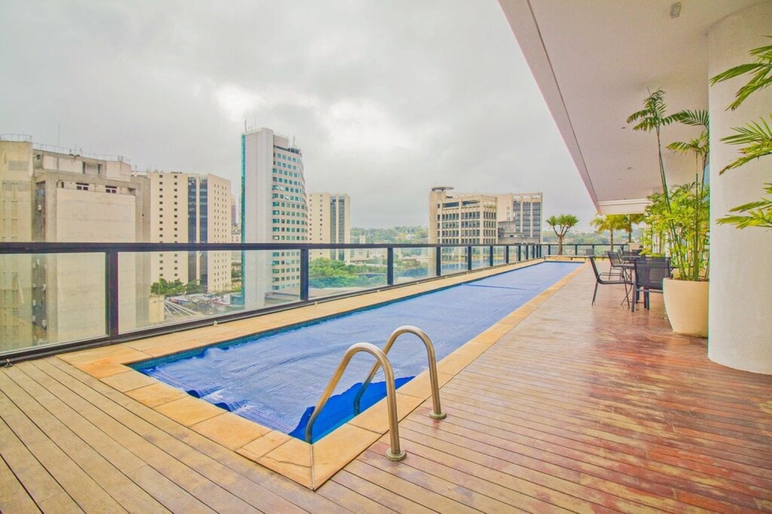 APARTAMENTO RESIDENCIAL em São Paulo - SP, Vila Olímpia