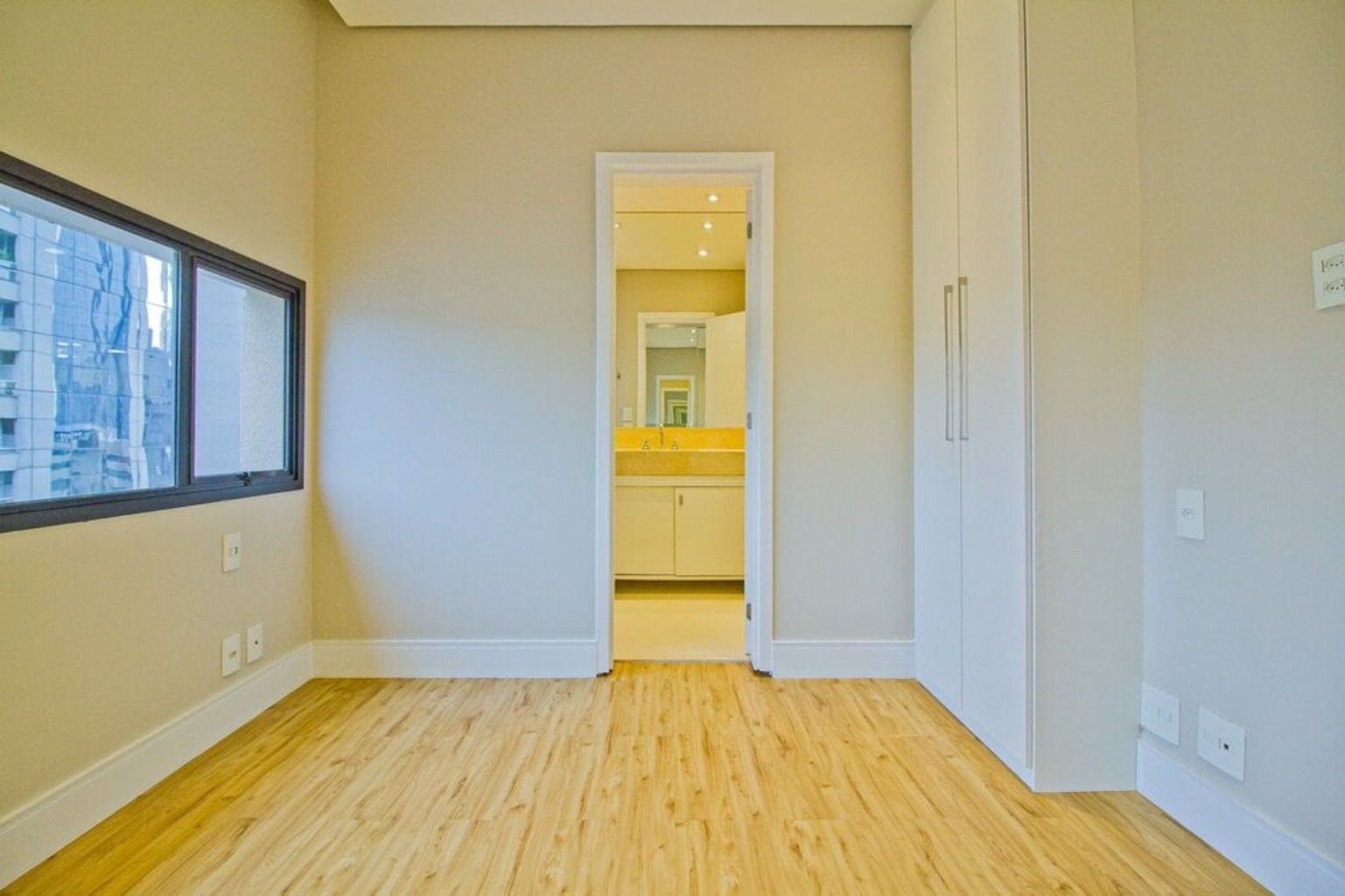 APARTAMENTO RESIDENCIAL em São Paulo - SP, Vila Olímpia