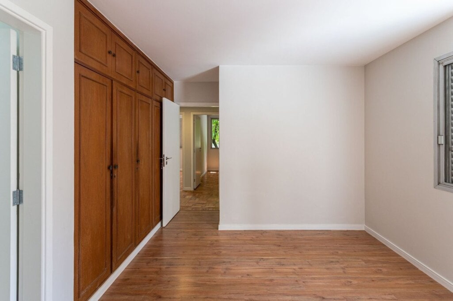 APARTAMENTO RESIDENCIAL em São Paulo - SP, Indianópolis