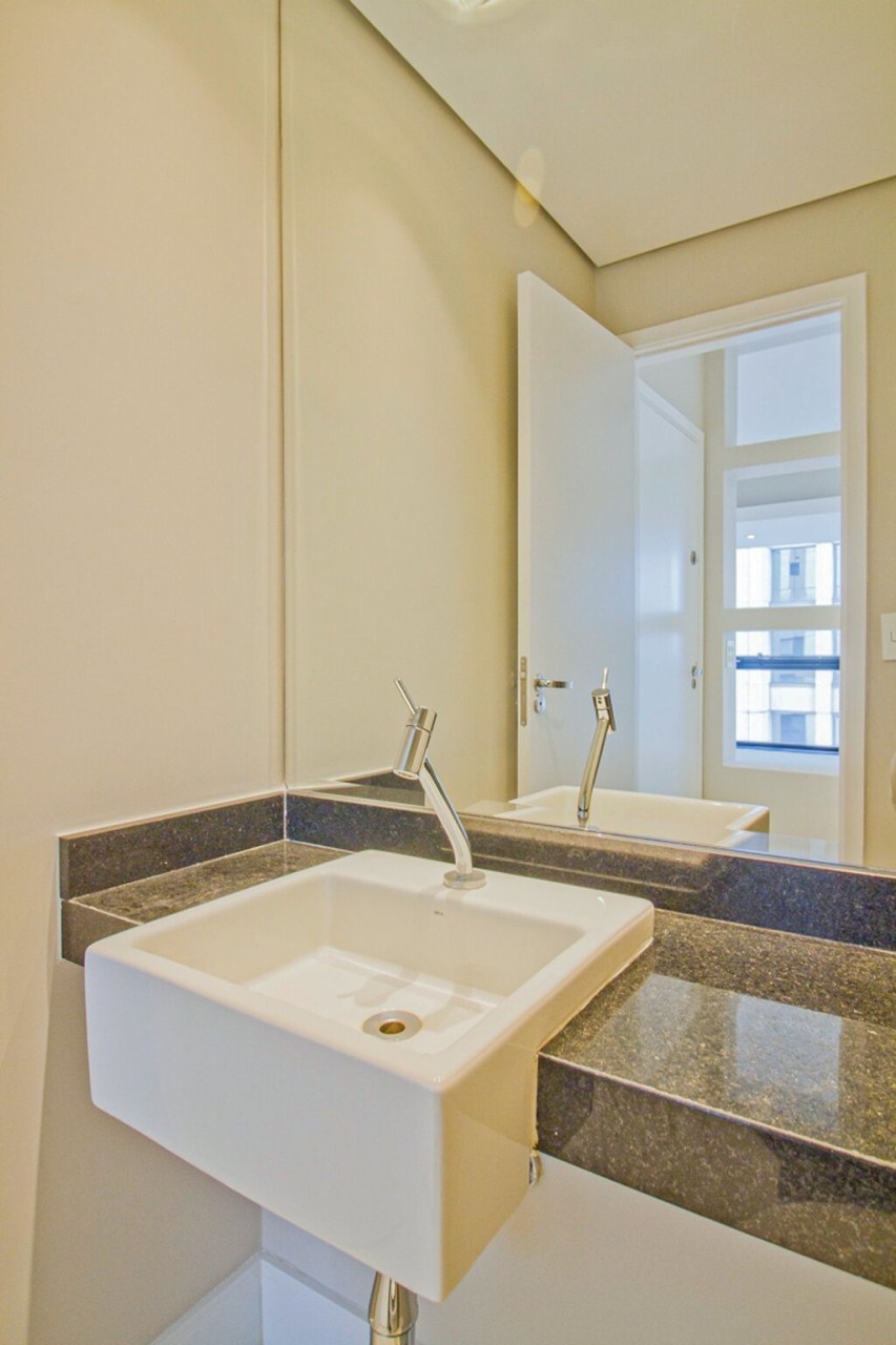 APARTAMENTO RESIDENCIAL em São Paulo - SP, Vila Olímpia
