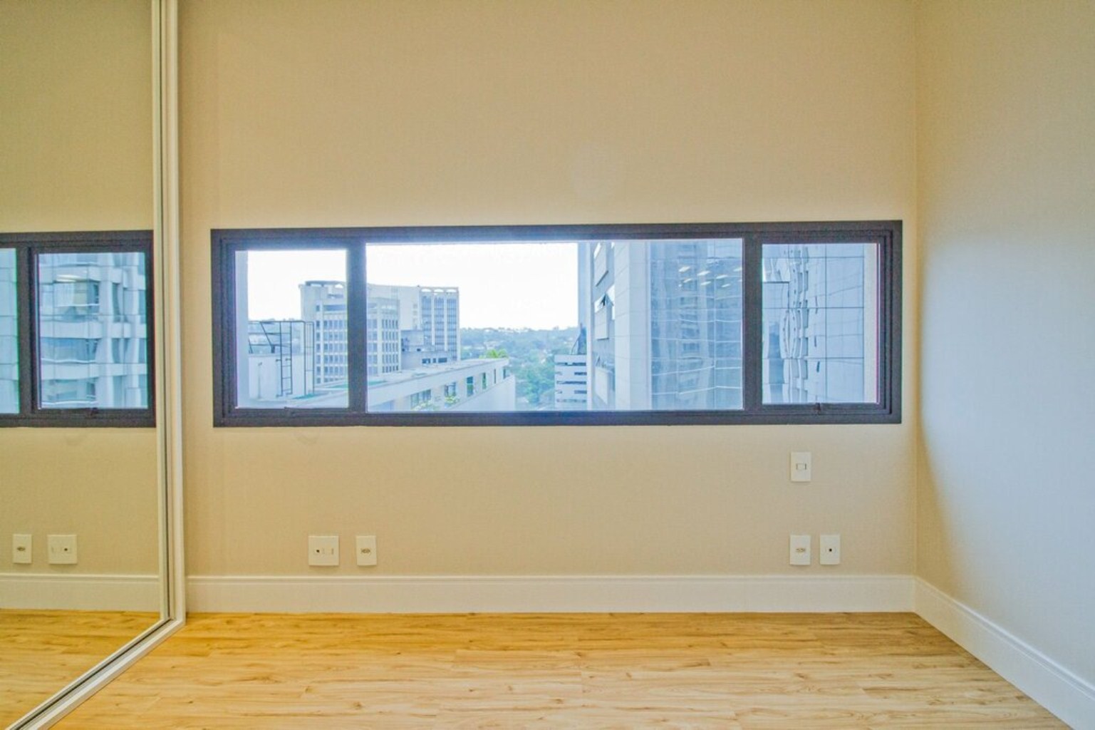 APARTAMENTO RESIDENCIAL em São Paulo - SP, Vila Olímpia