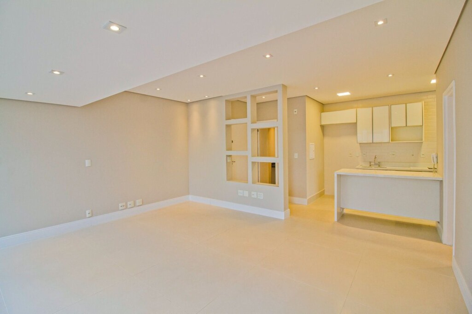 APARTAMENTO RESIDENCIAL em São Paulo - SP, Vila Olímpia
