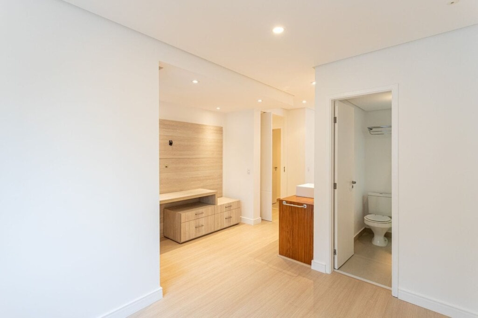 APARTAMENTO RESIDENCIAL em São Paulo - SP, Brooklin Paulista