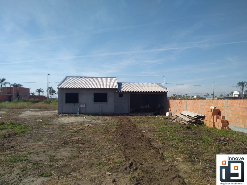 Terreno com edícula