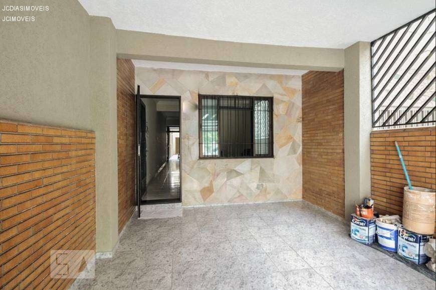 Casa, 4 quartos, 260 m² - Foto 1