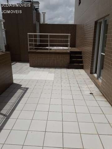 Cobertura à venda com 2 quartos, 140m² - Foto 3