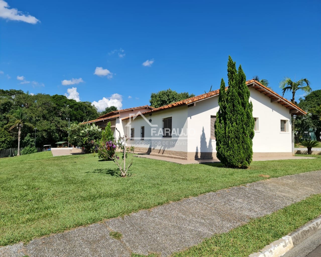 Loteamento e Condomínio, 360 m² - Foto 11