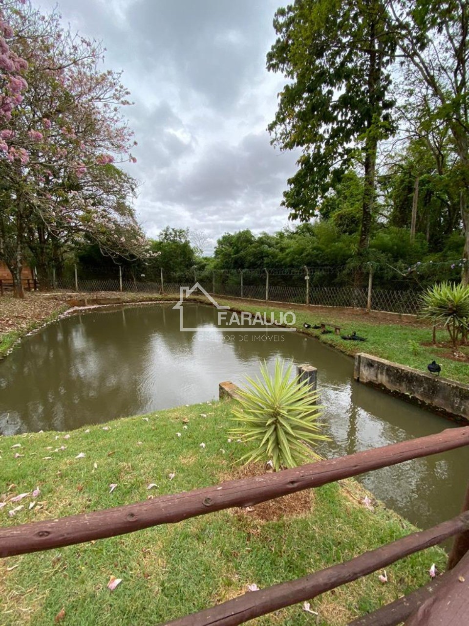 Loteamento e Condomínio, 200 m² - Foto 3