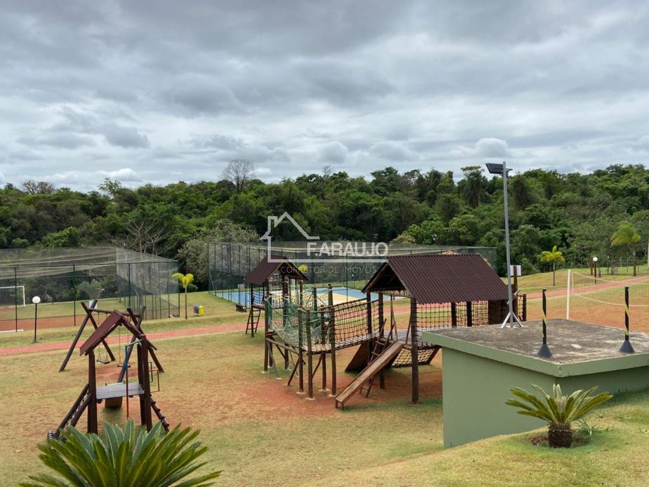 Loteamento e Condomínio, 200 m² - Foto 14