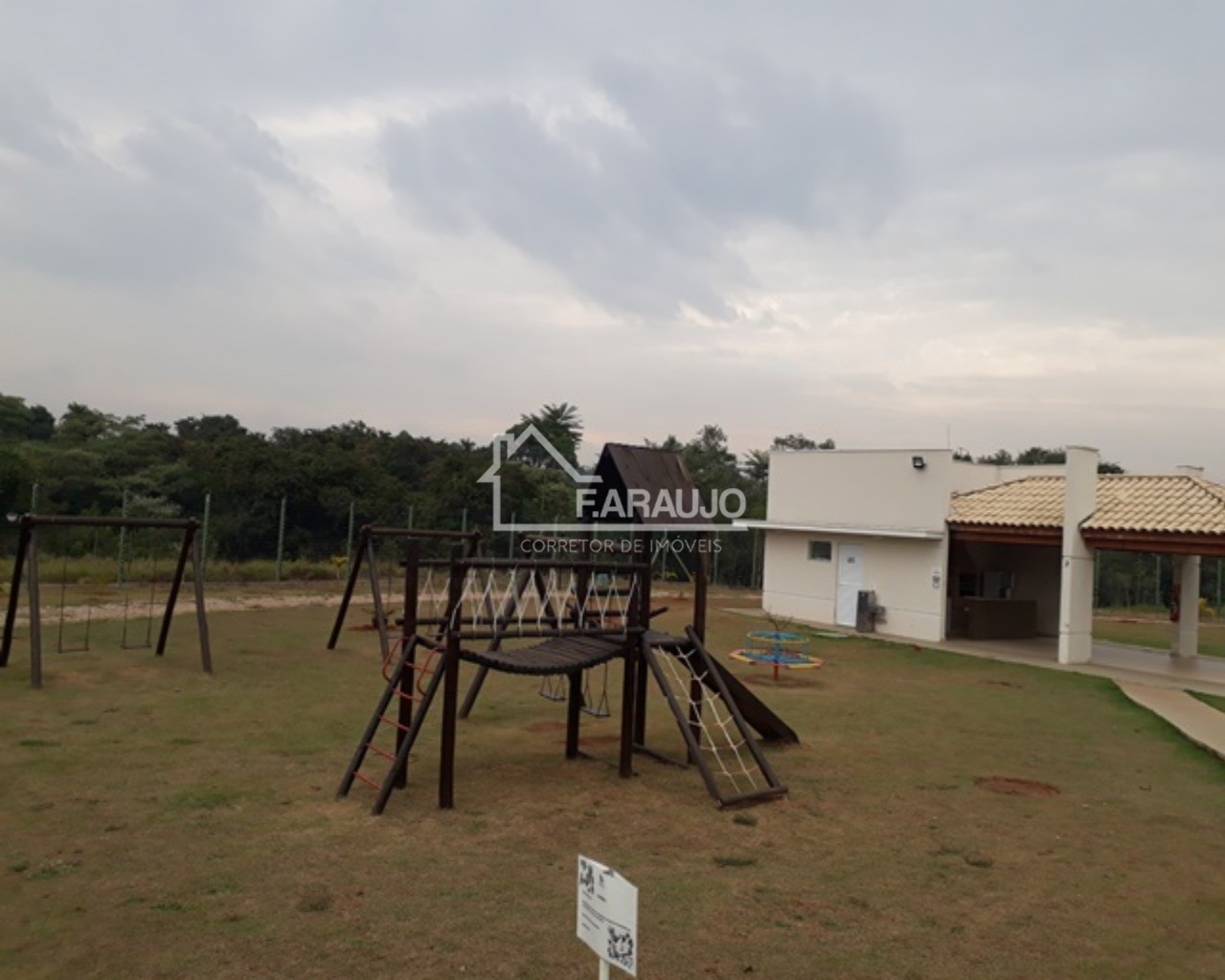 Loteamento e Condomínio, 160 m² - Foto 4