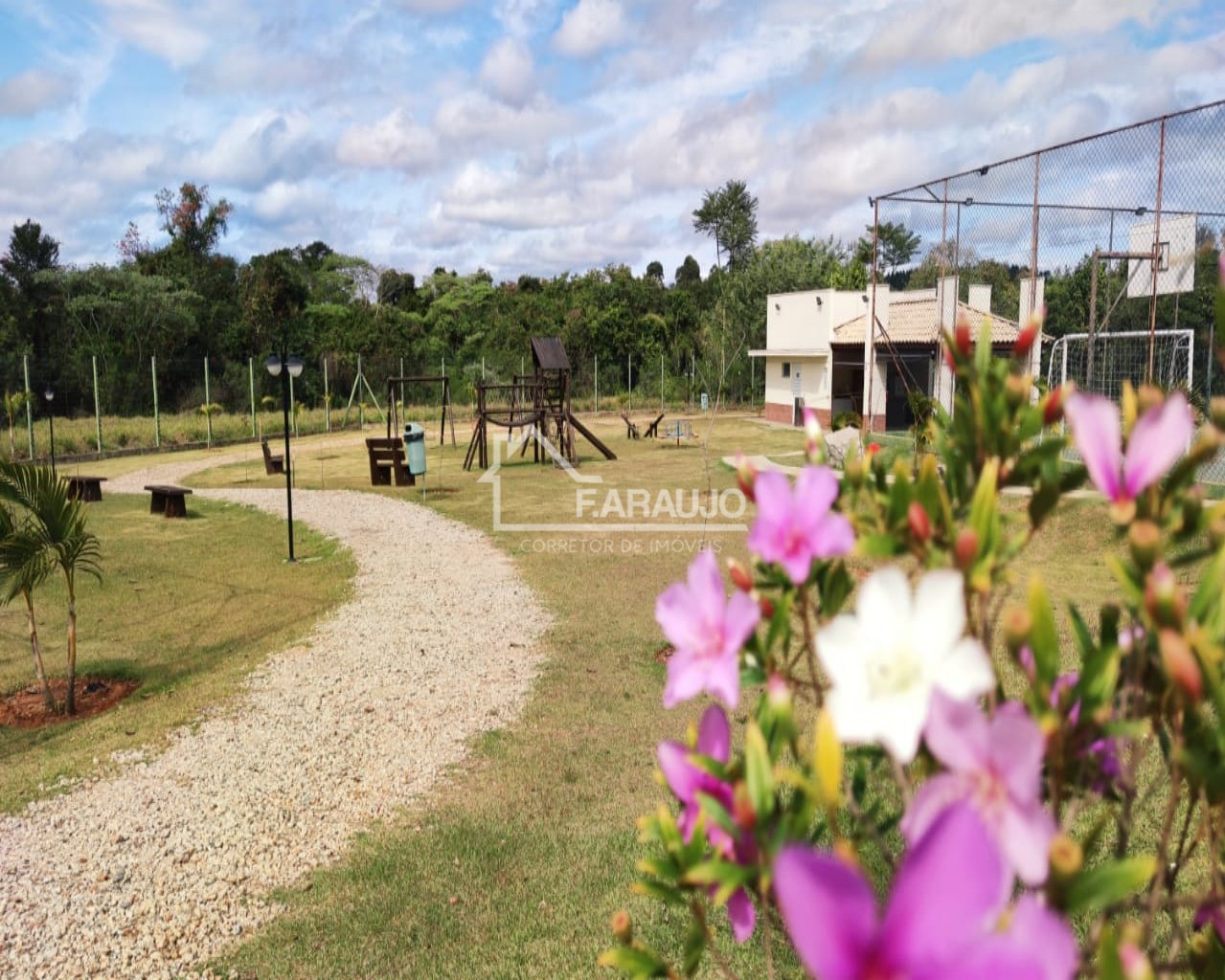 Loteamento e Condomínio, 160 m² - Foto 8