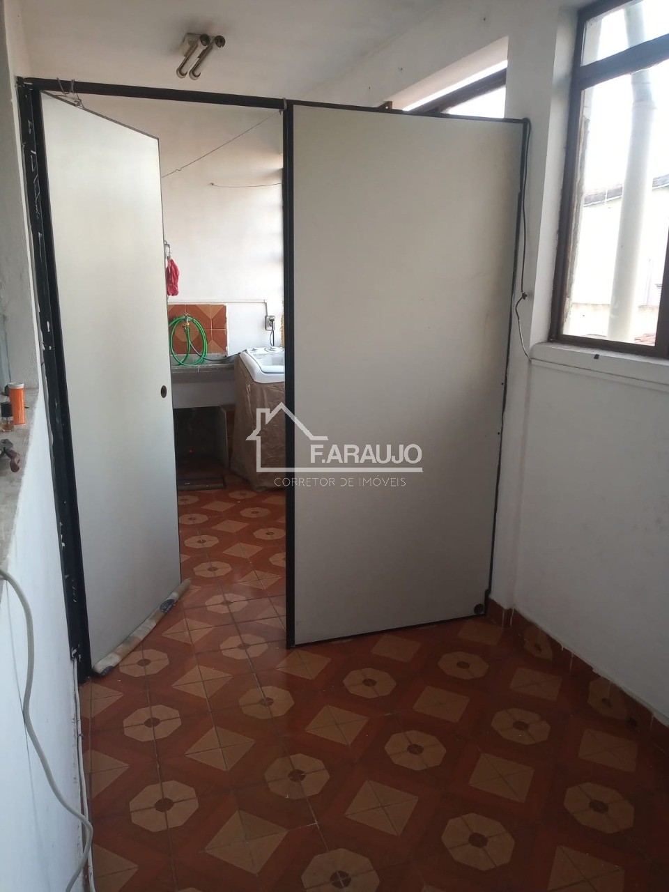 Casa, 4 quartos, 265 m² - Foto 6