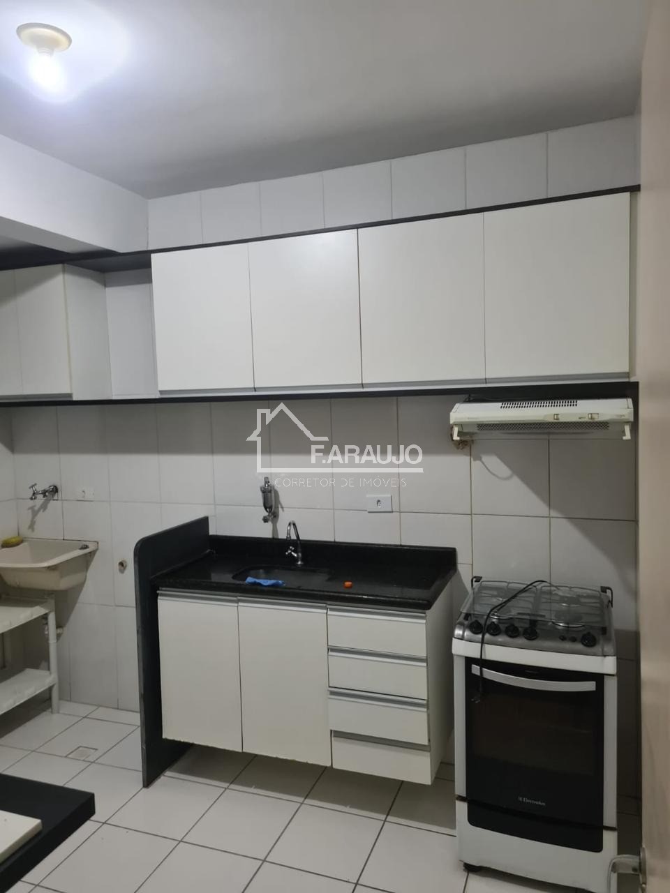 Apartamento à venda com 2 quartos, 48m² - Foto 15