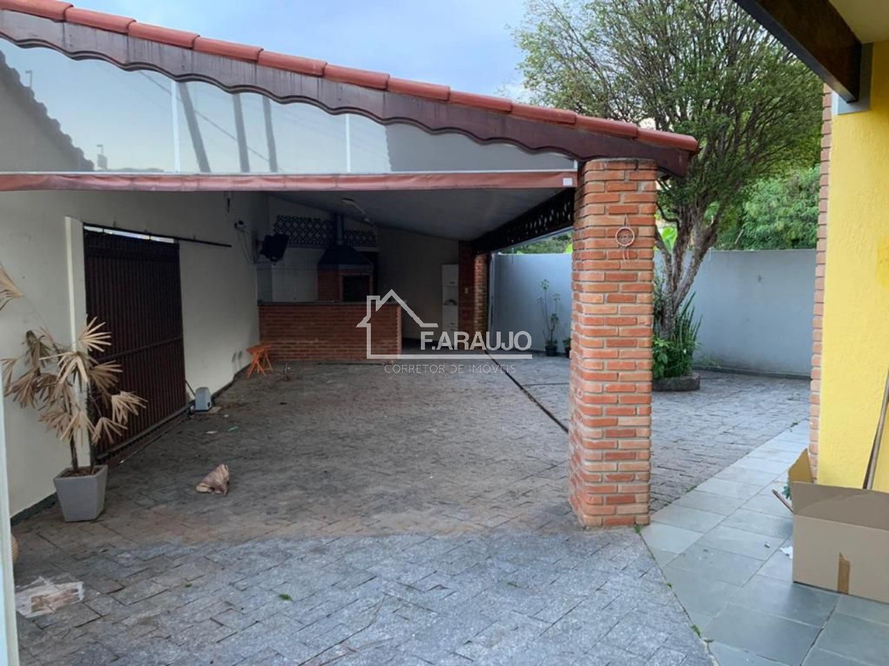 Casa à venda com 4 quartos, 234m² - Foto 15