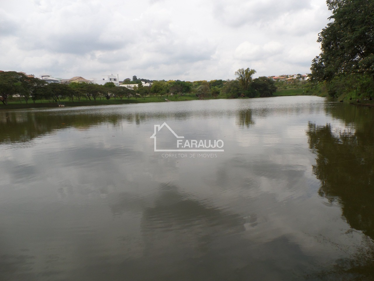 Casa de Condomínio à venda com 3 quartos, 310m² - Foto 30