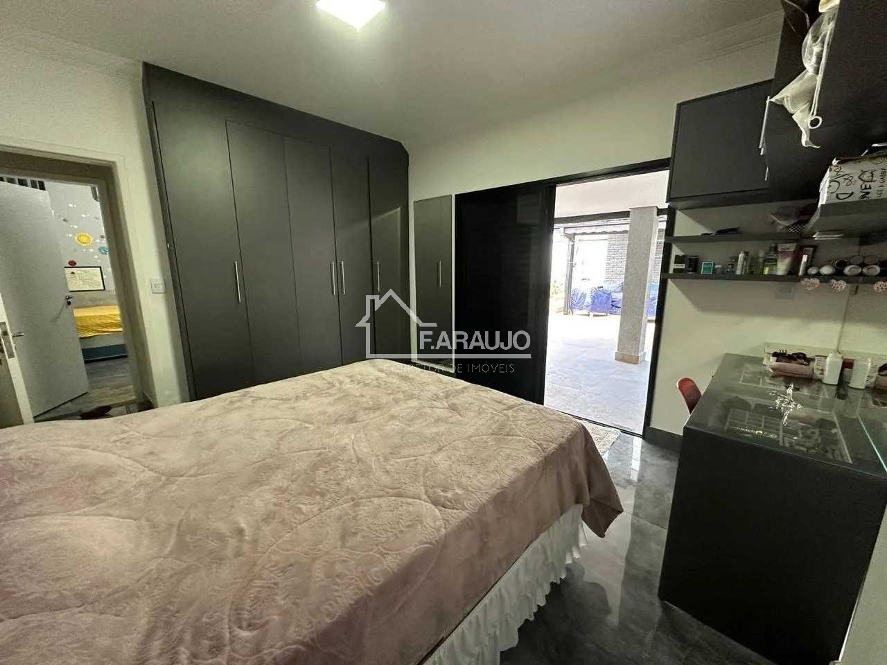 Casa de Condomínio à venda com 3 quartos, 310m² - Foto 13