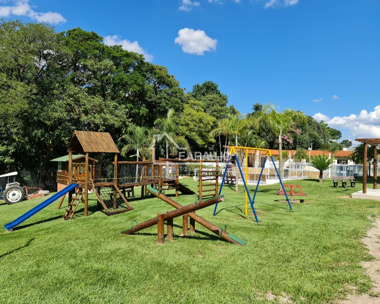 Loteamento e Condomínio, 360 m² - Foto 5