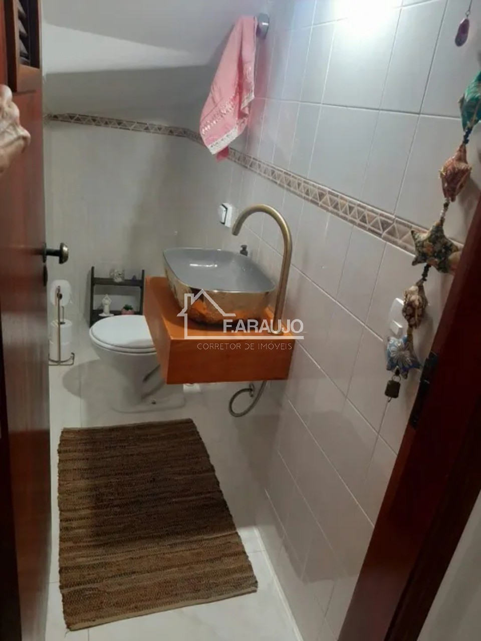 Casa à venda com 3 quartos, 234m² - Foto 14