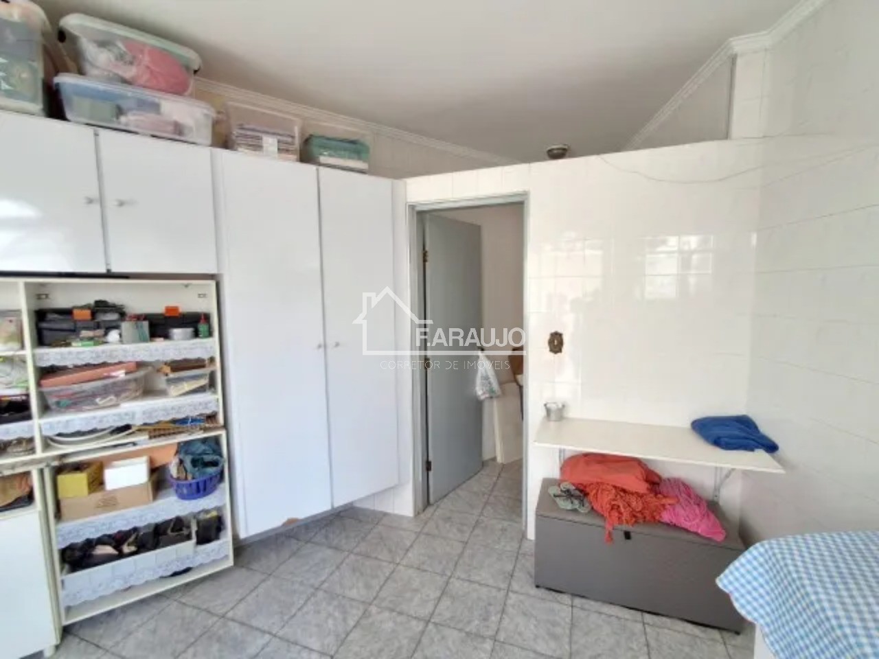 Casa à venda com 3 quartos, 234m² - Foto 6