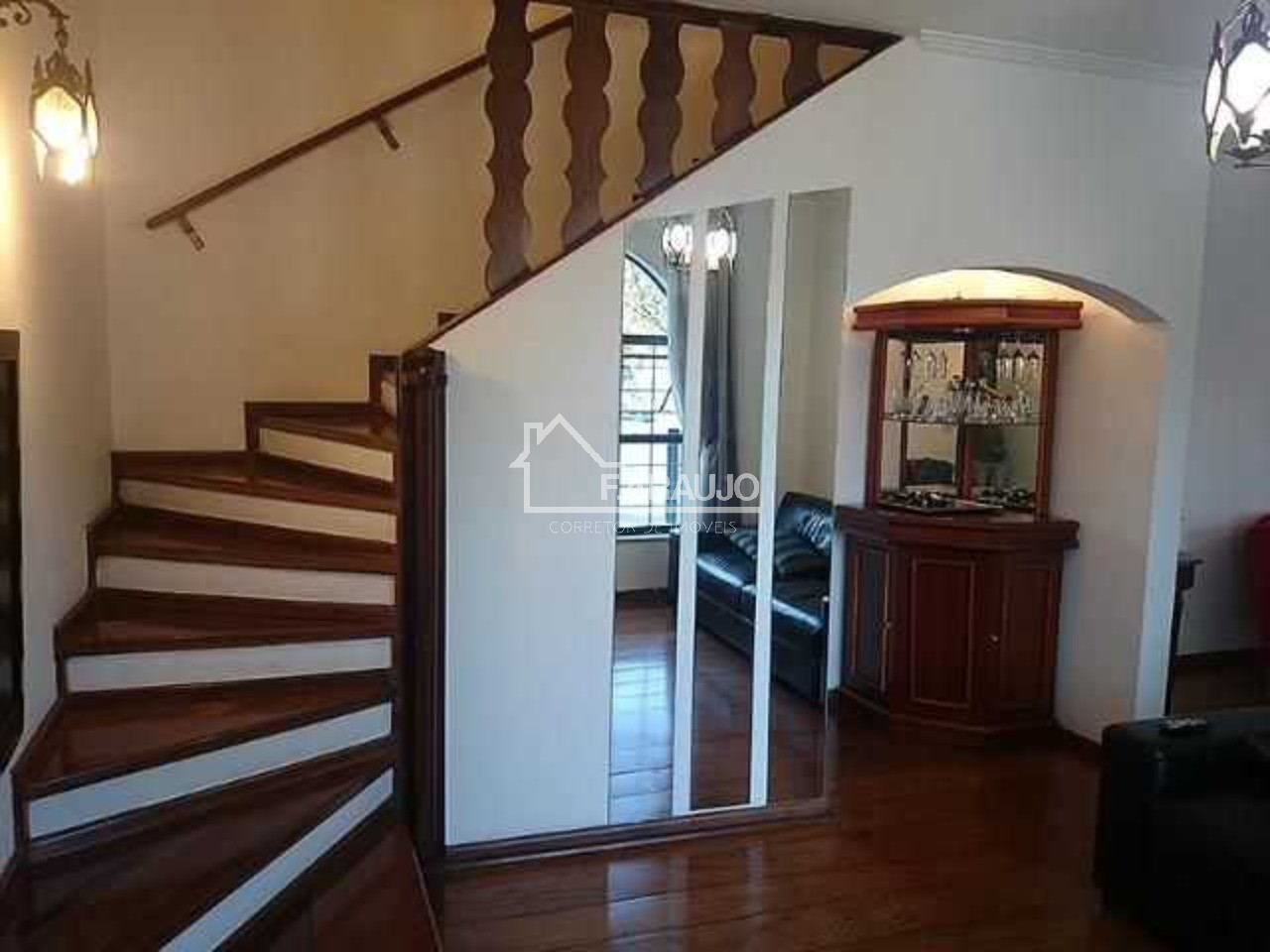 Casa à venda com 3 quartos, 185m² - Foto 6