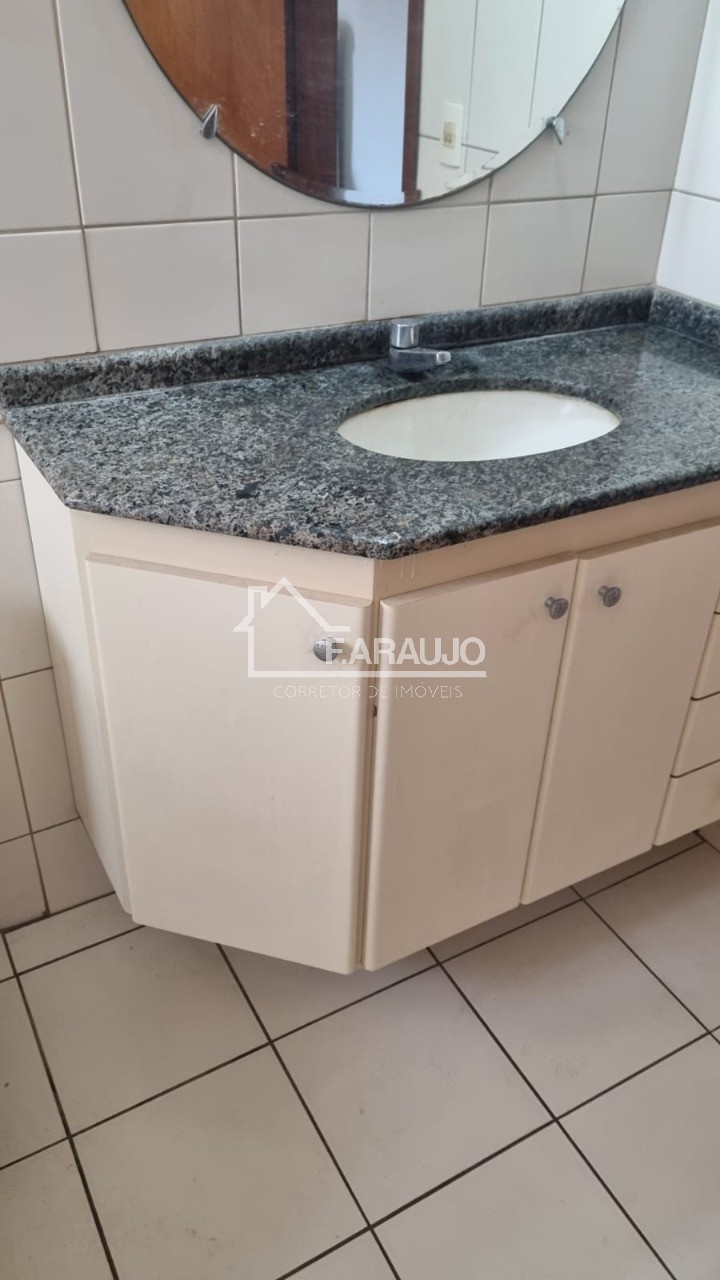 Apartamento à venda com 3 quartos, 174m² - Foto 12